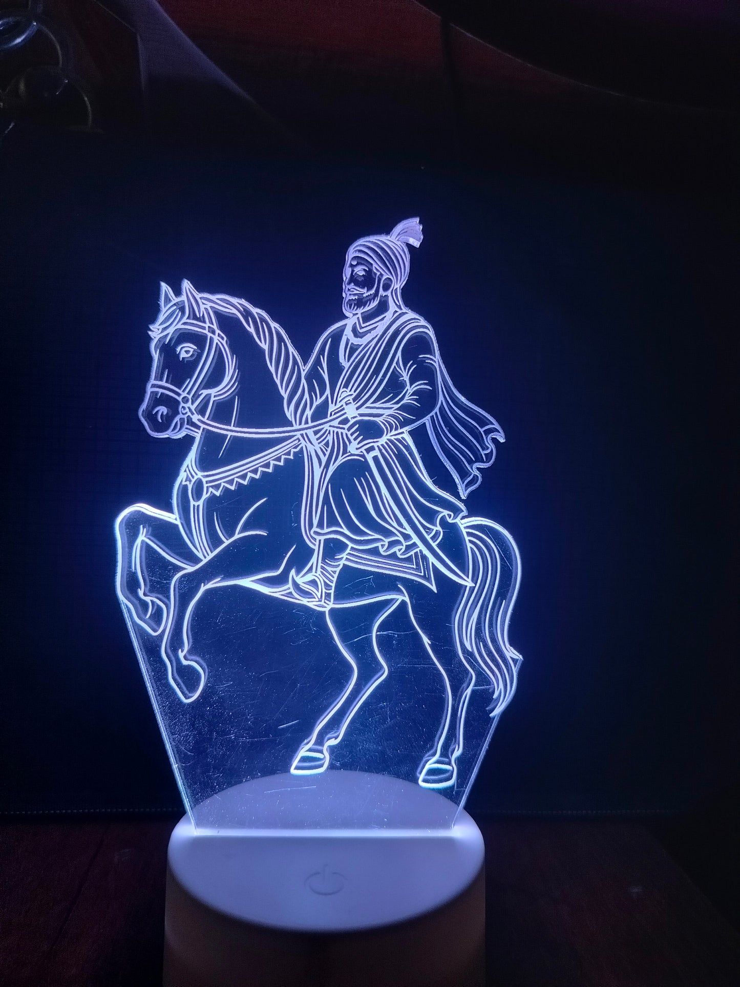 Chhatrapati Shivaji Maharaj on Horse 3D LED Illusion Lamp – Glow X Art