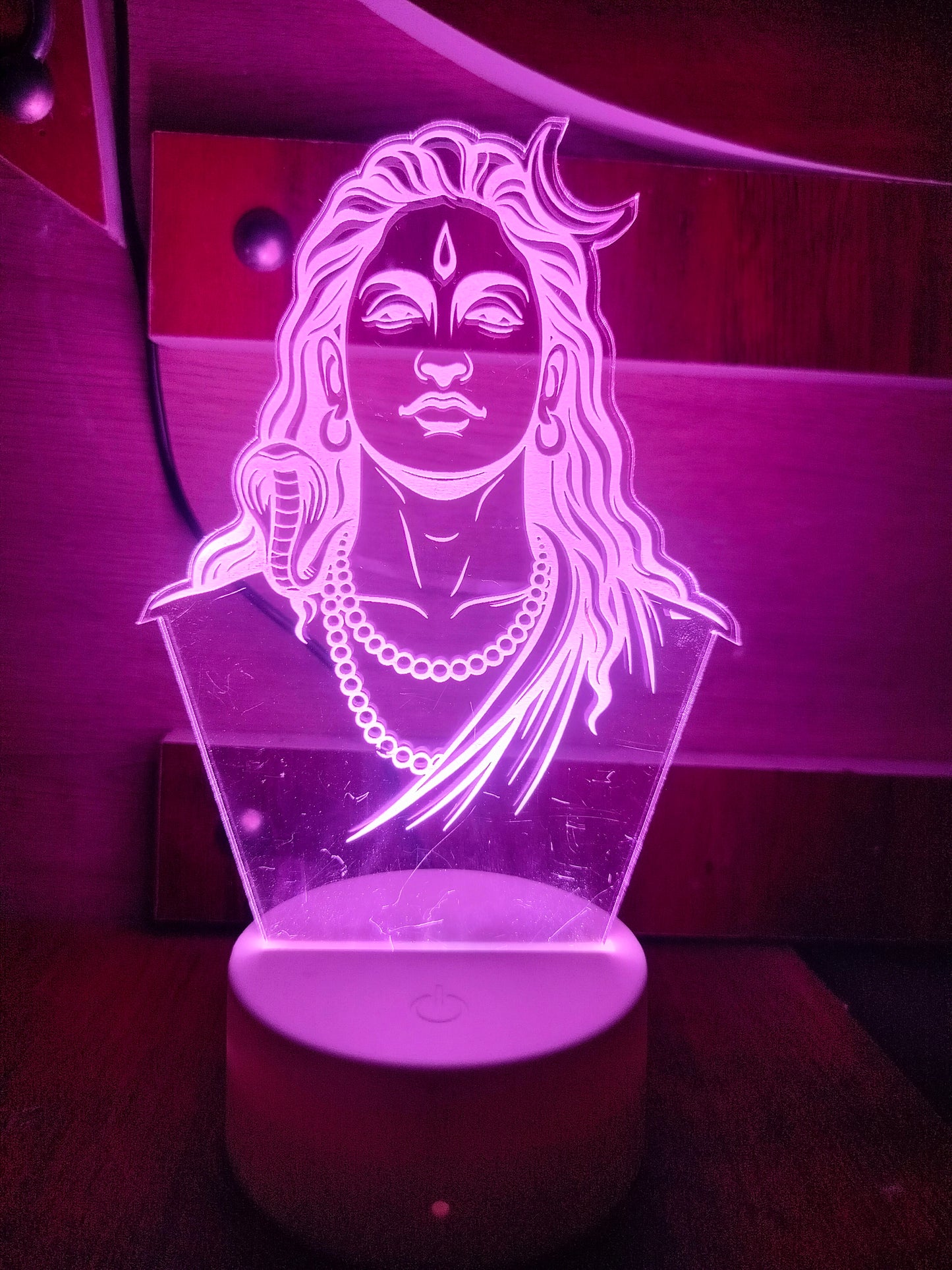 Adiyogi LED lamp with height and width shown
Size guide of Adiyogi illusion lamp
Product dimension image of Adiyogi night light
Measurements displayed for Adiyogi lamp