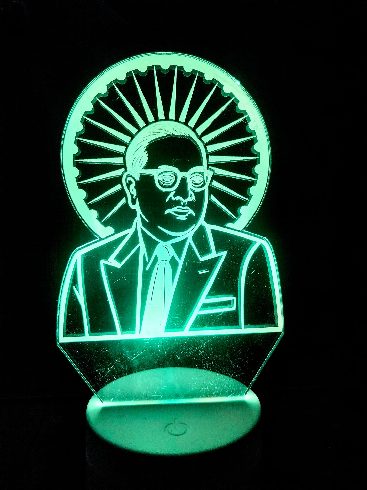 Ambedkar lamp in spiritual home decor setup
LED portrait light of Babasaheb in living room
Indian LED decor featuring Dr. Ambedkar and chakra
Cultural night lamp setup with Ambedkar portrait