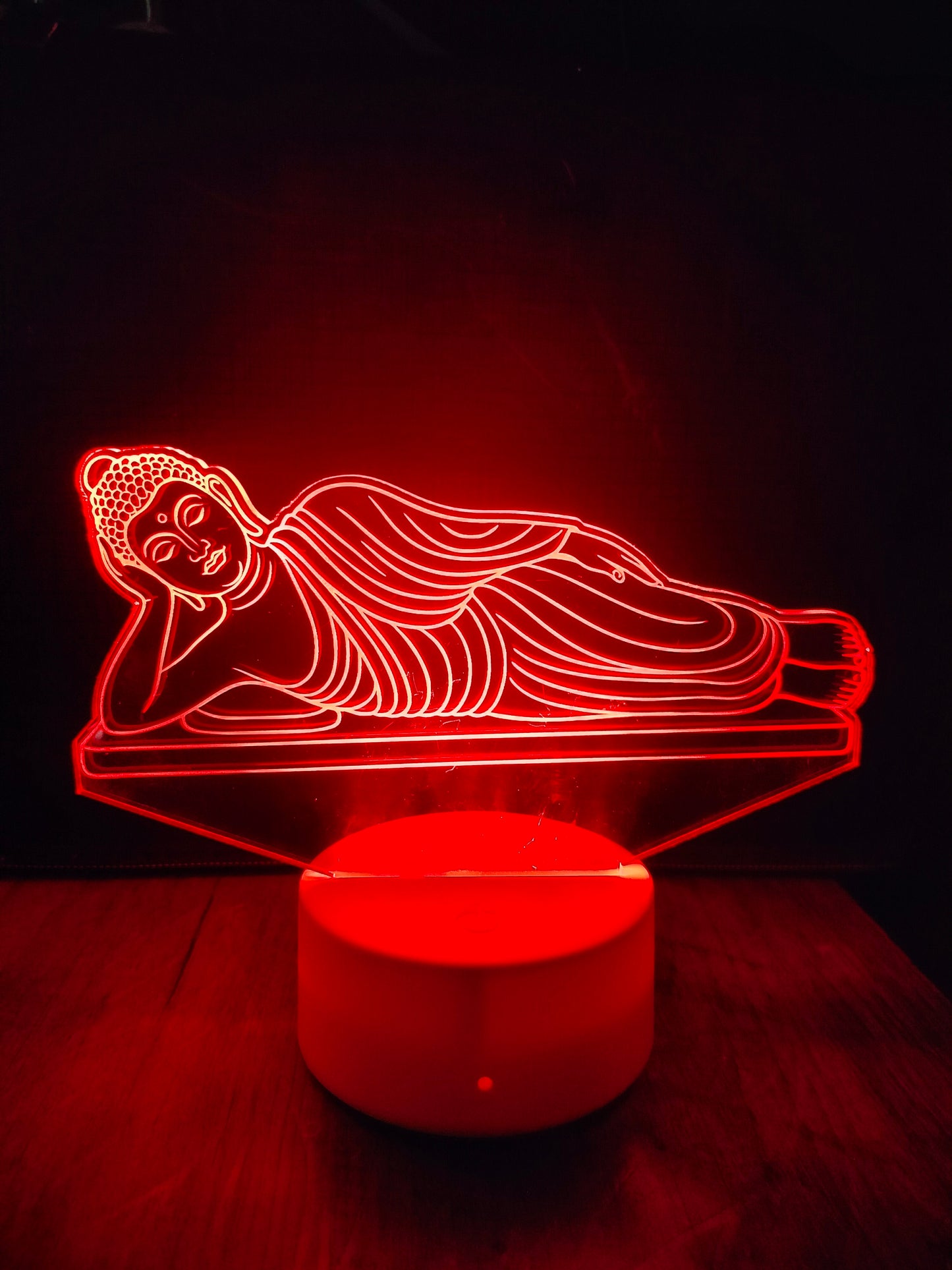 Glowxart Reclining Buddha 3D lamp with packaging
Spiritual LED lamp and gift box of resting Buddha
3D illusion Buddha lamp packed for gifting
Unboxed LED lamp of Reclining Buddha with box