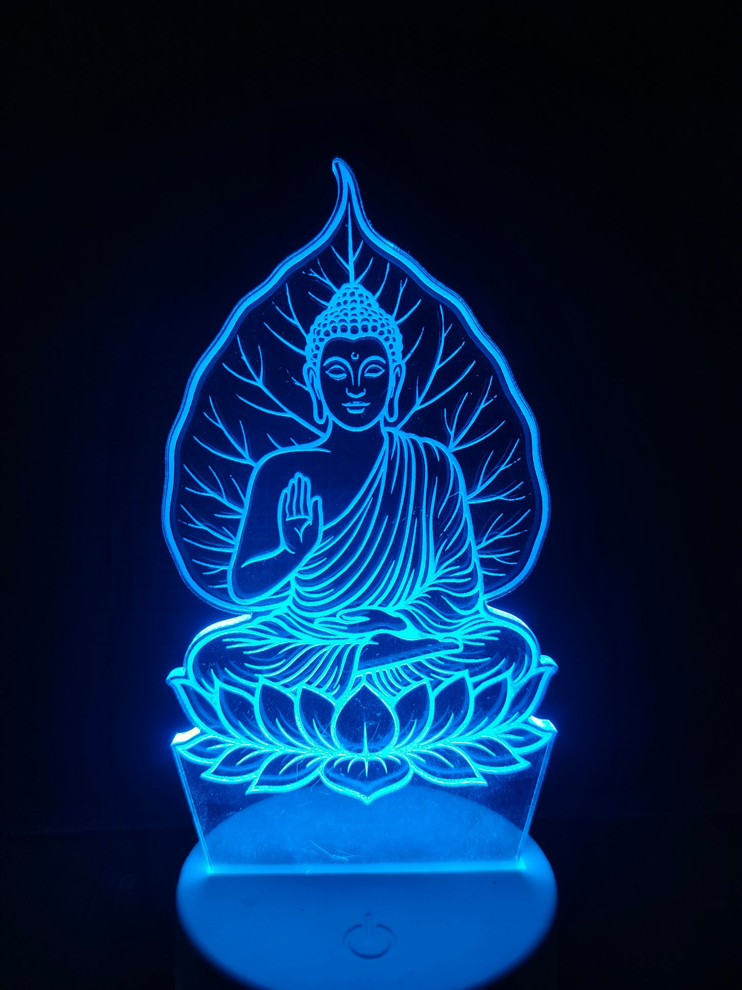 Dimensions of Buddha and Bodhi tree LED lamp

Size of 3D acrylic Buddha light shown with ruler

Height and width scale of meditation lamp

Product measurement image of Buddha illusion lamp